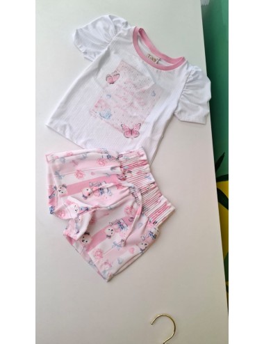 Conjunto Infantil Feminino de Verão com Blusa Estampada e Short Decorado