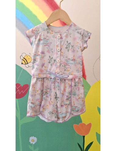 Macacão Infantil Floral Encantador com Botões