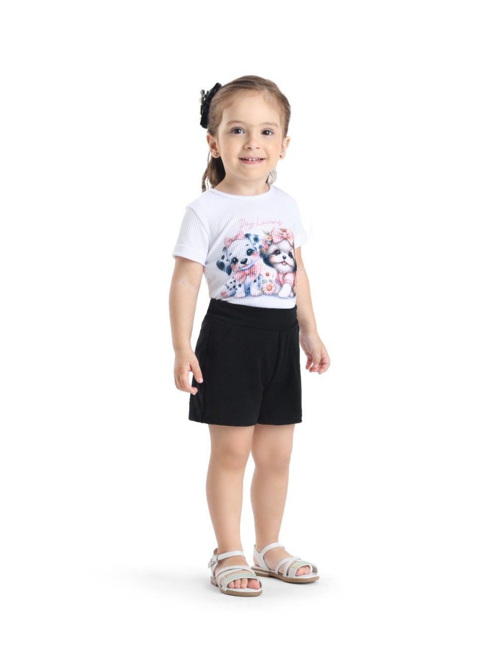Conjunto Infantil de Camiseta com Estampa de Cachorros e Shorts