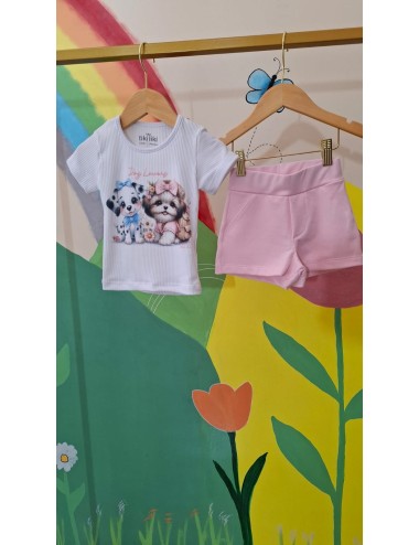 Conjunto Infantil de Camiseta com Estampa de Cachorros e Shorts