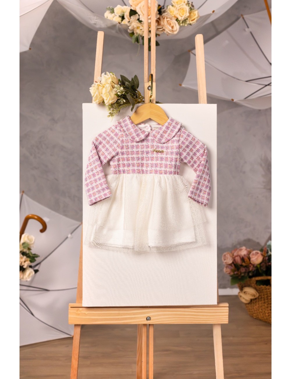 Conjunto Infantil com Casaco em Tweed e Saia de Tule